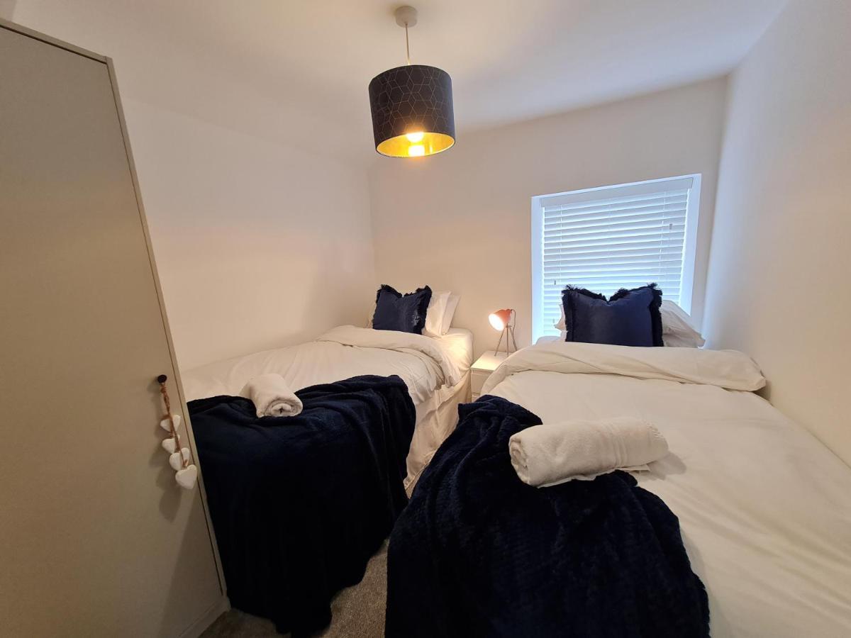 Perfect Location 3 Bed Serviced Apartment With Bike Storage For Bpw. Close To Brecon Beacons Merthyr Tydfil Exteriér fotografie