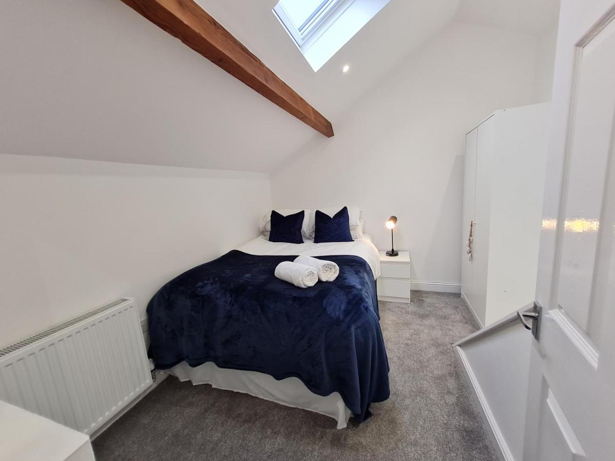 Perfect Location 3 Bed Serviced Apartment With Bike Storage For Bpw. Close To Brecon Beacons Merthyr Tydfil Exteriér fotografie