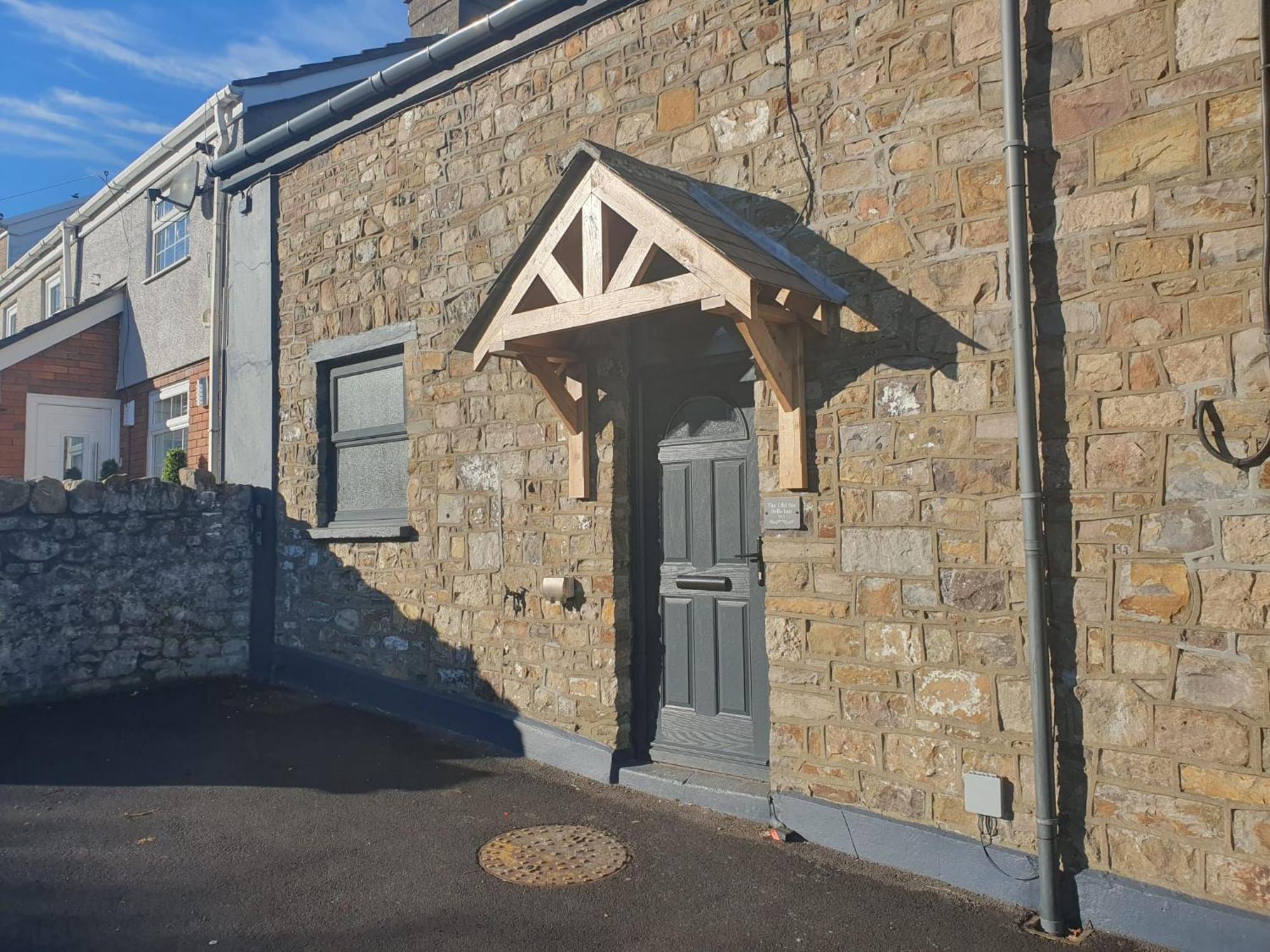 Perfect Location 3 Bed Serviced Apartment With Bike Storage For Bpw. Close To Brecon Beacons Merthyr Tydfil Exteriér fotografie